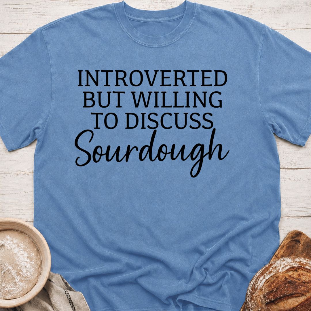 Introvert baker T-Shirt